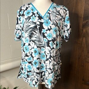Healing hands Premier Blue white Black floral scrub top Size XL 3 pocket